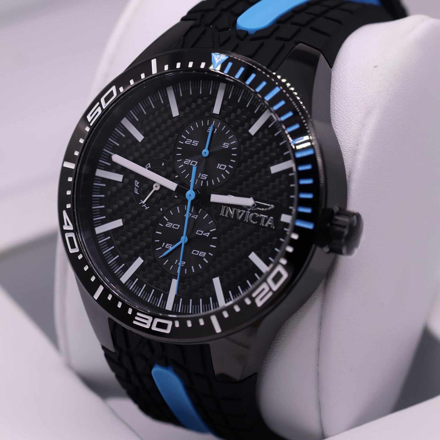 Invicta Racing Men 46mm