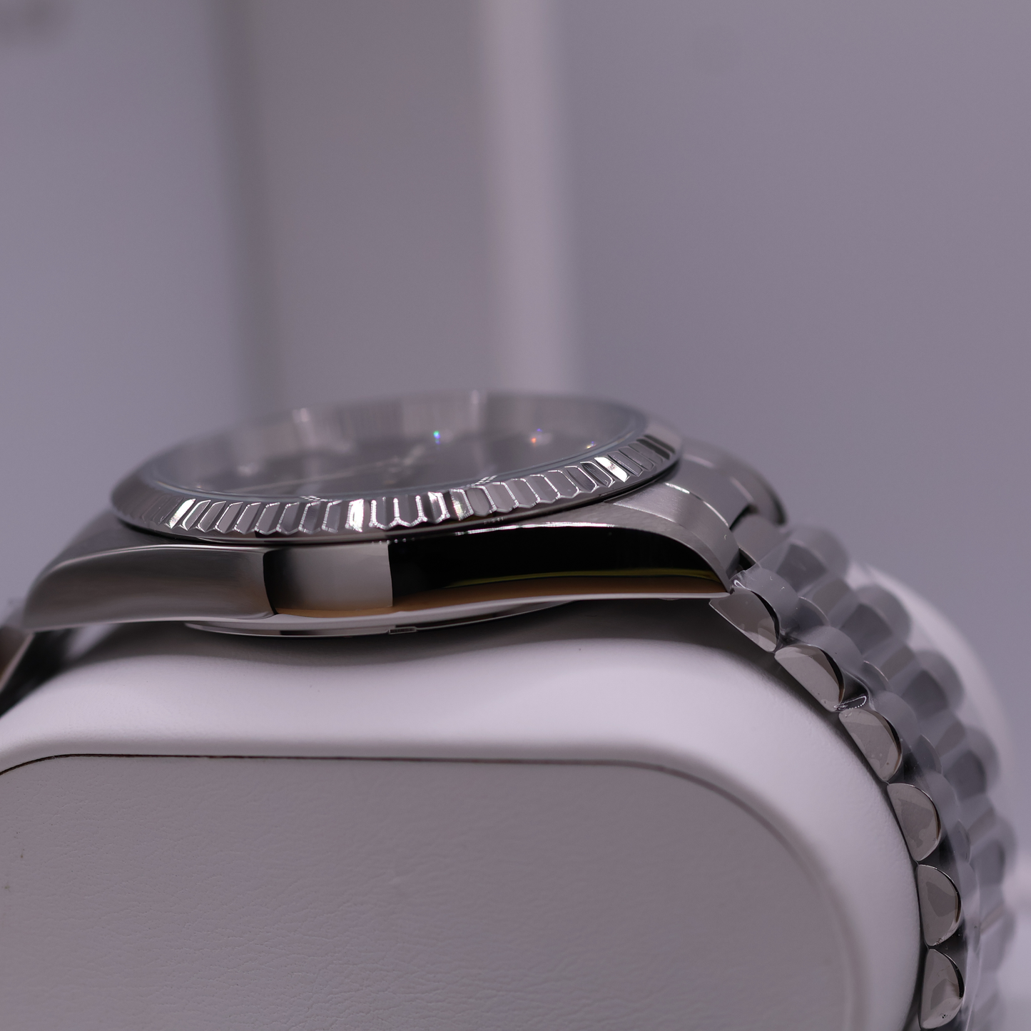 Specialty Men 43mm