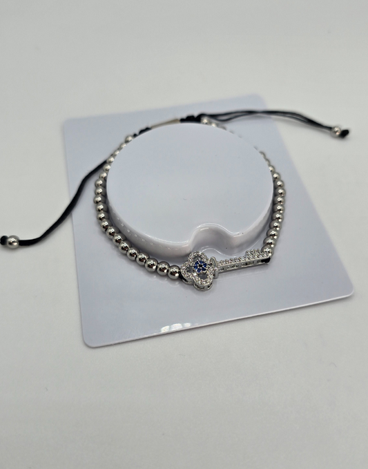 Llave brillante Plata