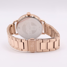 Carregar imagem no visualizador da galeria, Wildflower Lady 38mm
