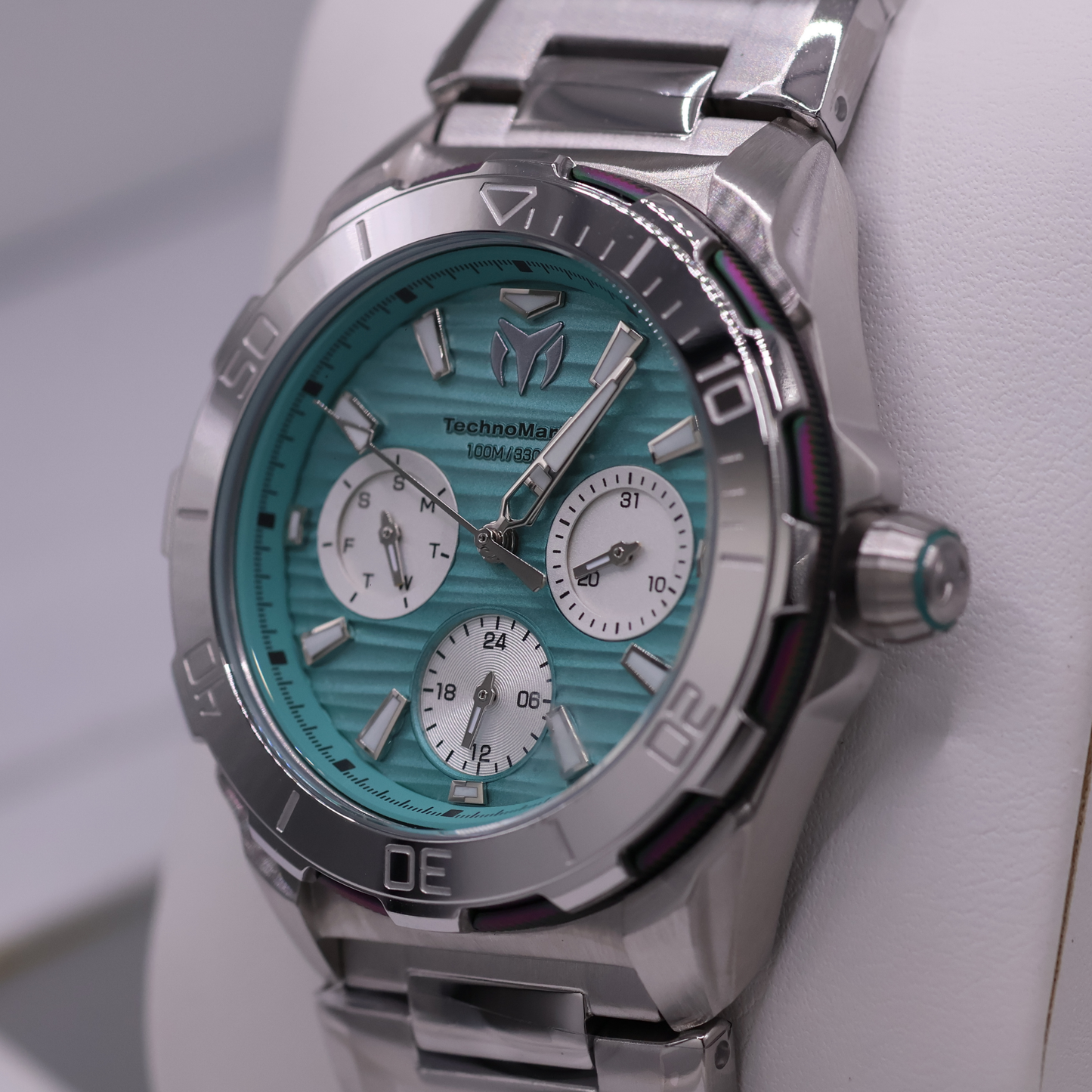Seven Seas 36mm