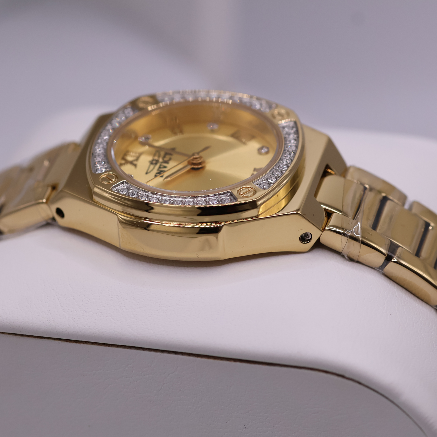 Specialty Lady 28mm