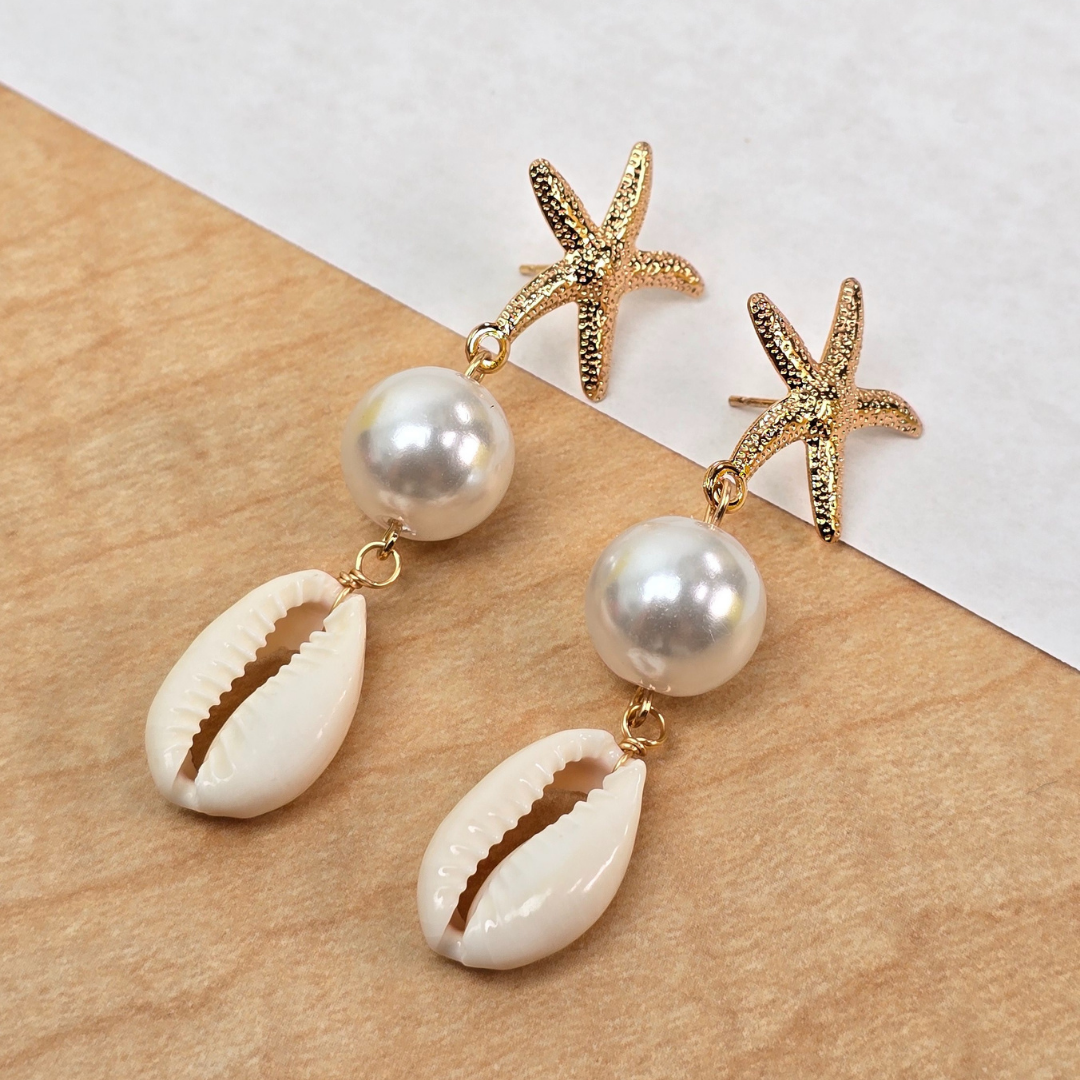 Aretes Estrella de Mar Cowrie