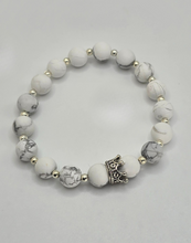 Cargar imagen en el visor de la galería, Pulsera Reina Blanca y plata
