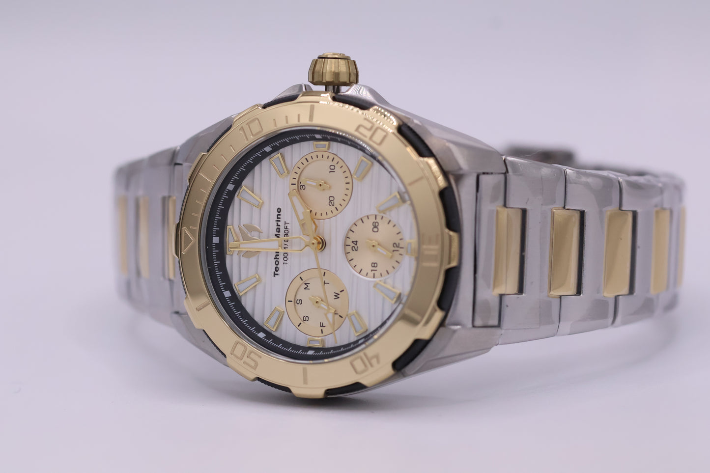 Seven Seas Lady 36mm