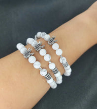 將圖片載入圖庫檢視器 King Bracelet For Men White &amp; Silver
